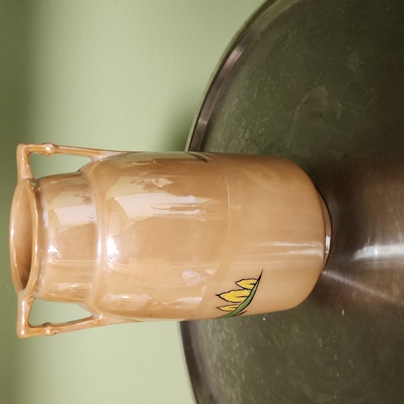 Final Price/Mid Century Peach Lusterware Vase - Picture 3 of 5